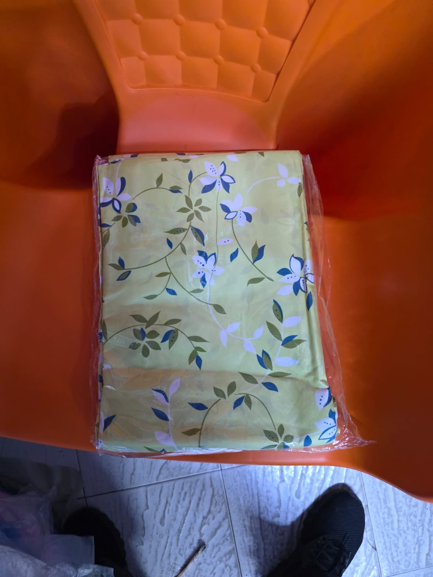 Olive floral pillowcase